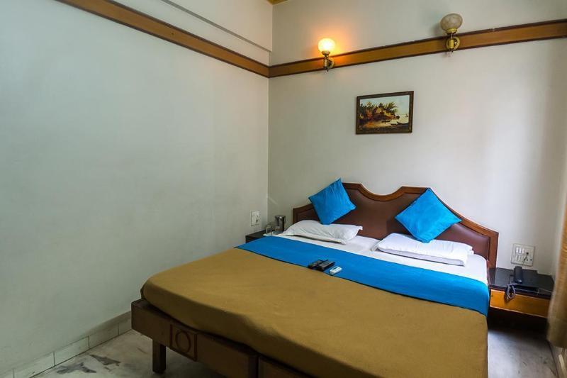 Hotel Canopy Classic Bangalore Bagian luar foto
